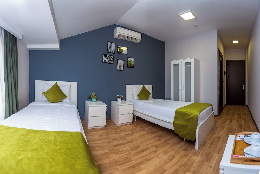 Aden City Hotel
