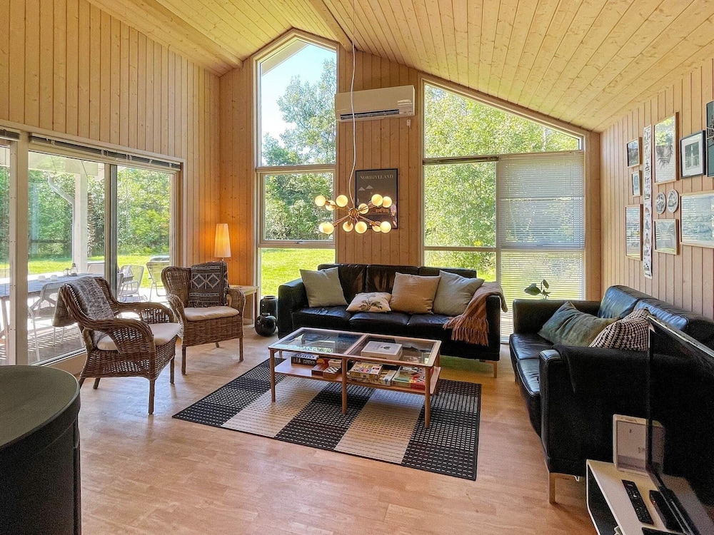 12 Person Holiday Home in Hals-by Traum view 5
