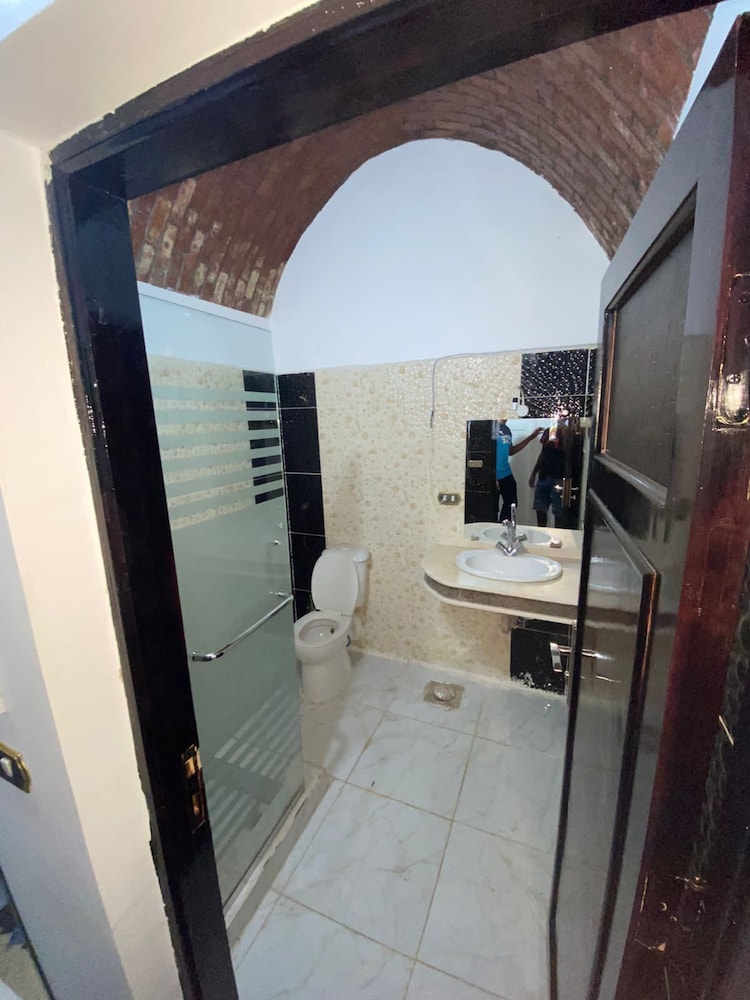 KING KASSEM nubian guest house