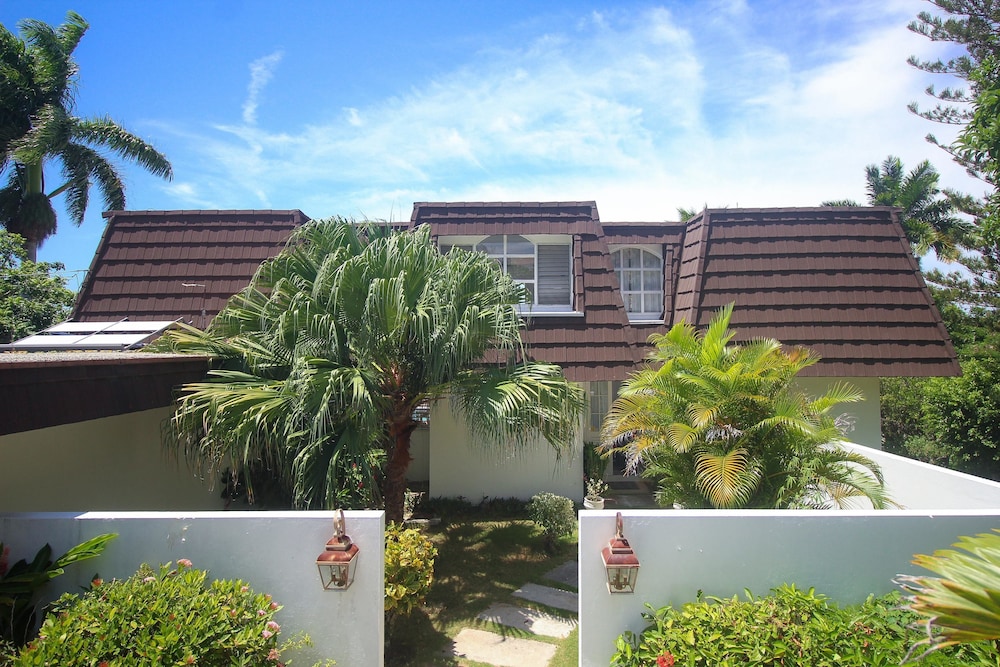 Burlingame Villa