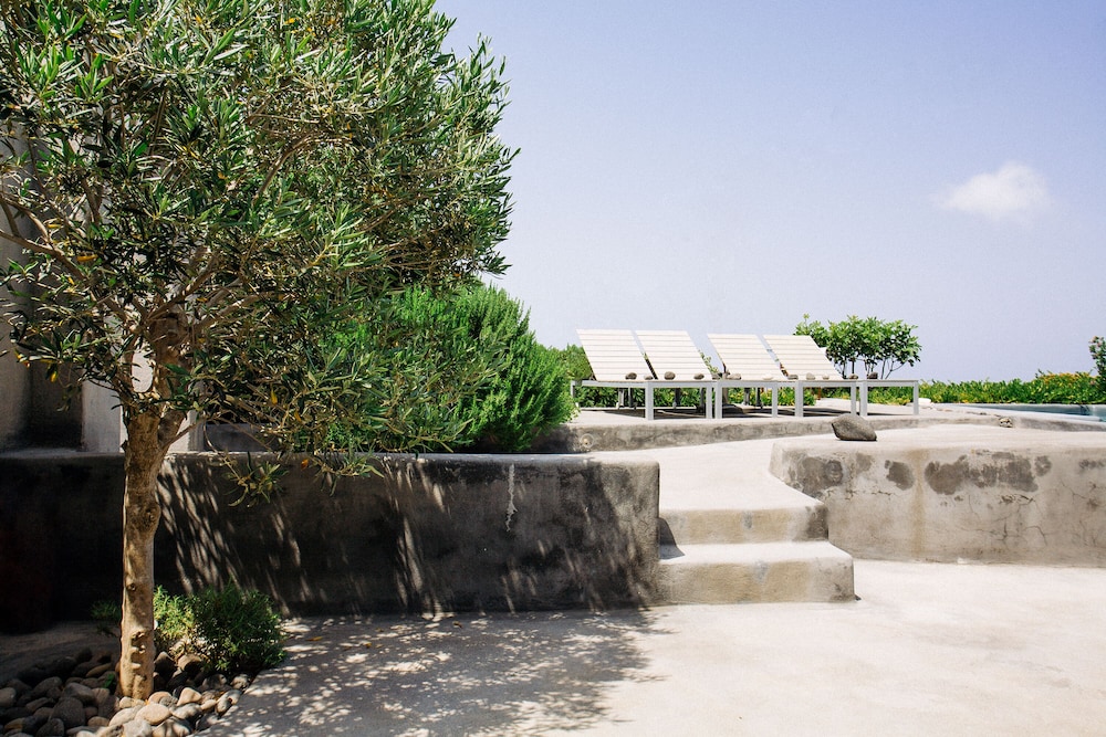 270 Oia's View photo 2