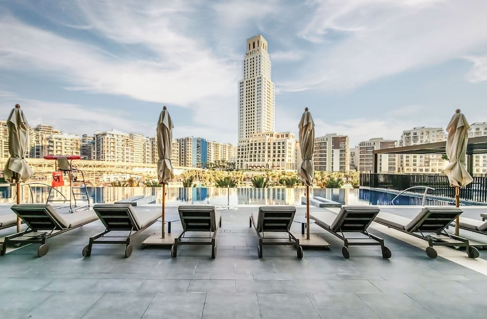 Elite LUX Holiday Homes - Dubai Creek Oasis 2BR Luxe w Burj View