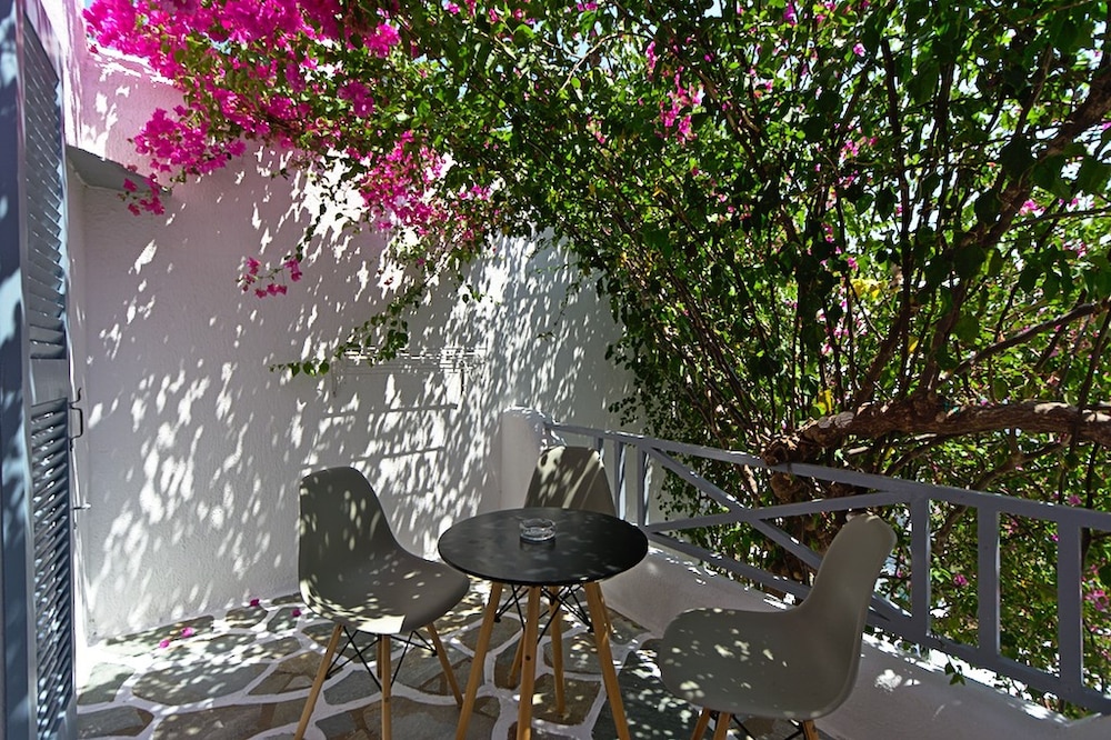 Teoria Paros | Matsas Windmill
