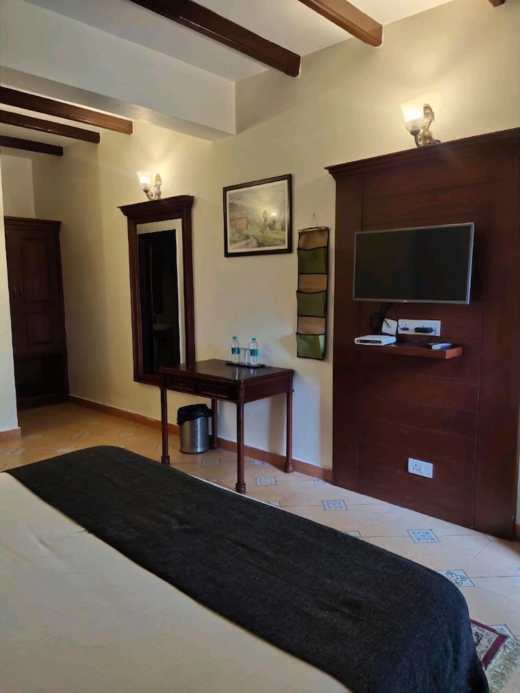 Bliss & Co Manor Mussoorie