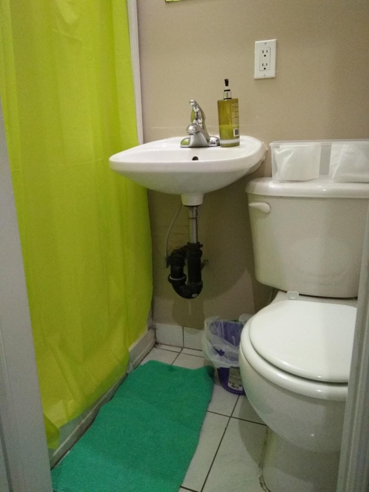 Toronto Travellers Home - Image 4