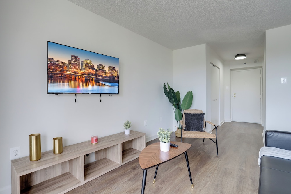 Metro-Friendly DC Apartments