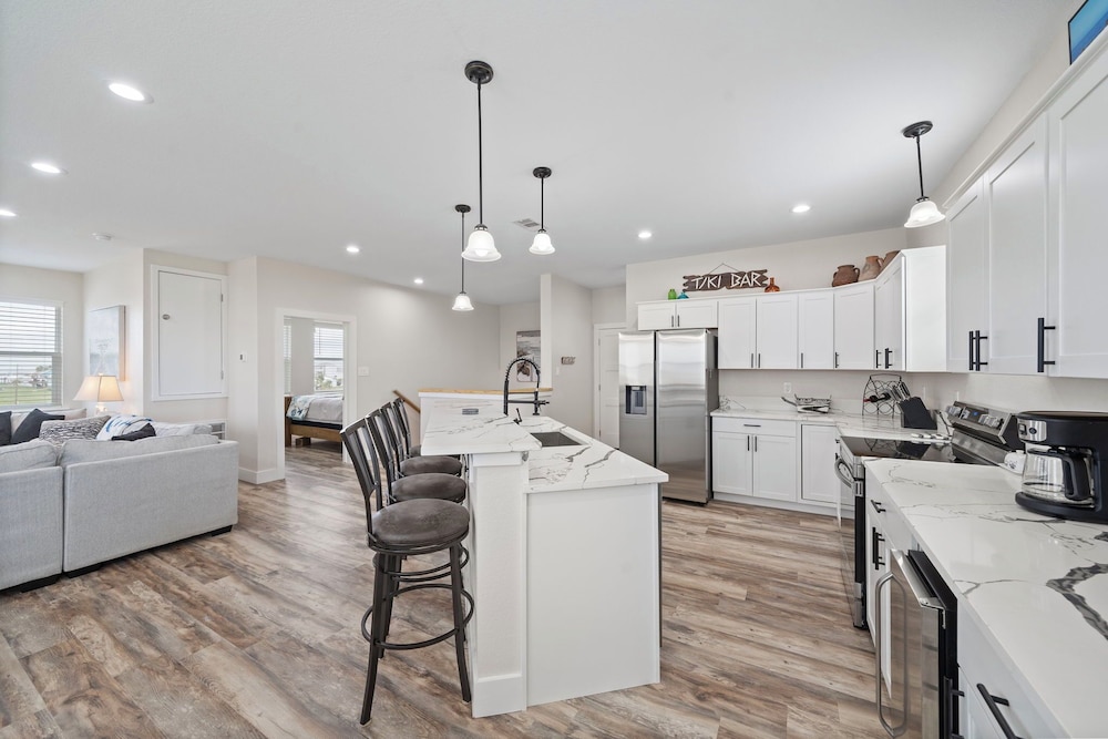 Coral Mountain by Ryson Vacation Rentals