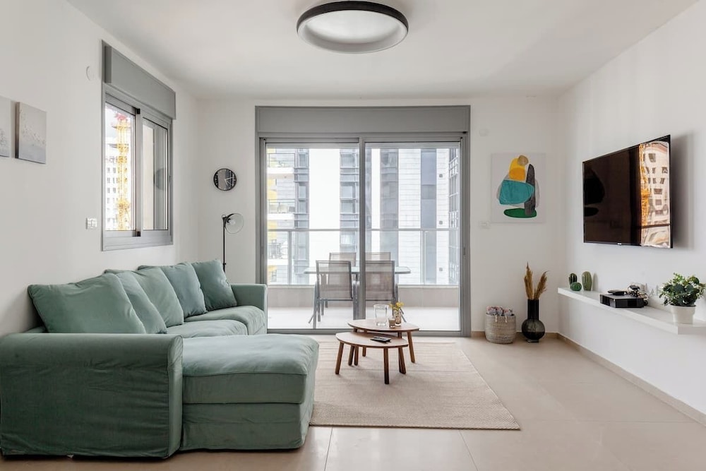 Luxury 3BR APT 33 Floor See View Tower