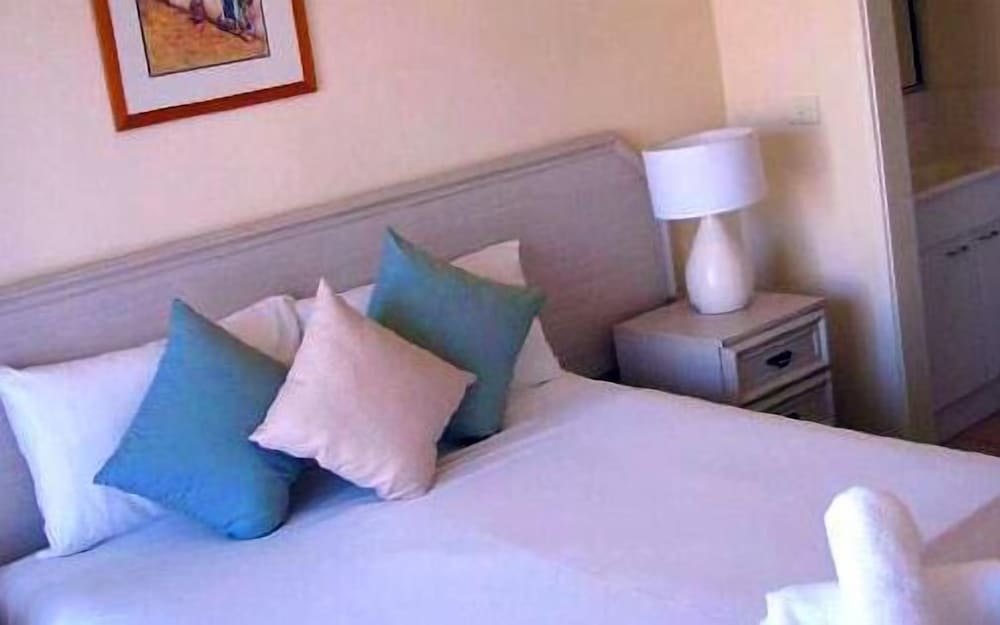 Tuscany Apartments