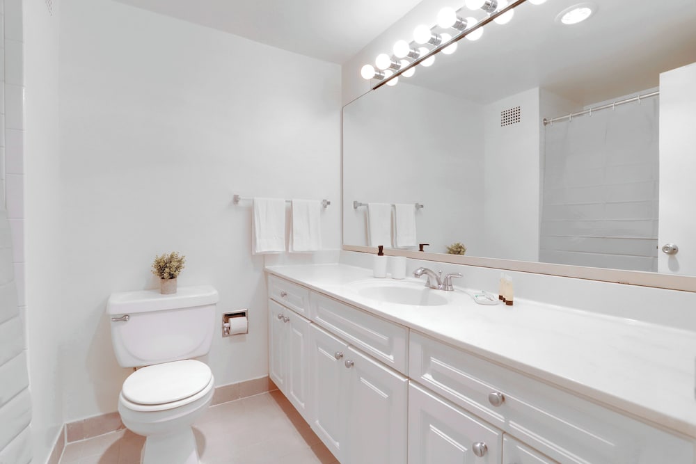 Crystal City Comfortable Apartments