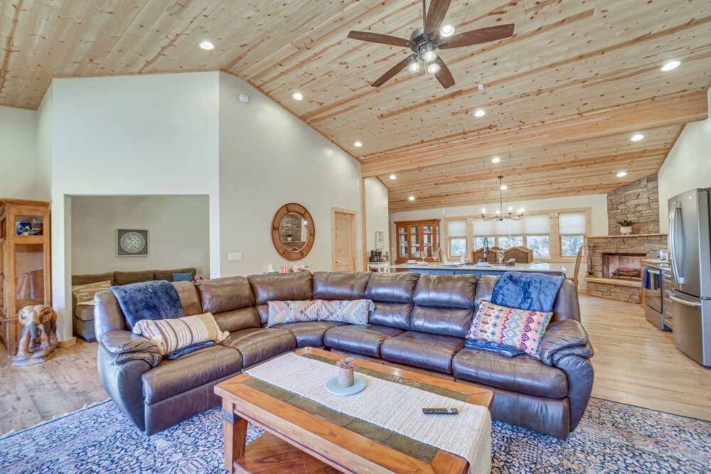 Airy Pine Cabin w/ Wraparound Deck Near Trails! - Property Image 34