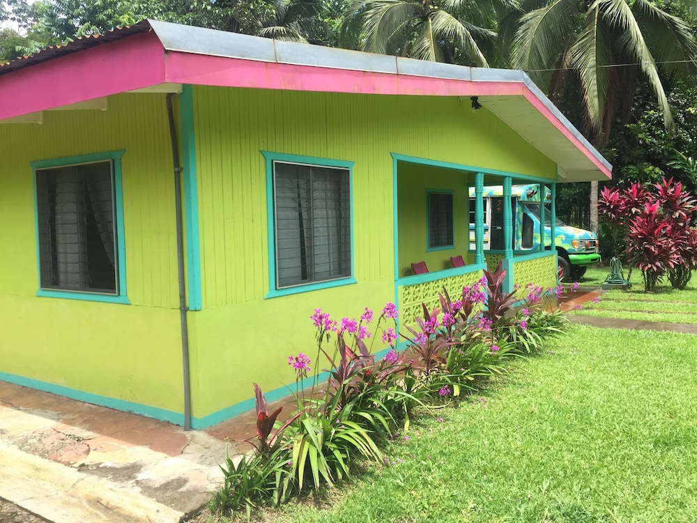 Cinco Ceibas Lodge