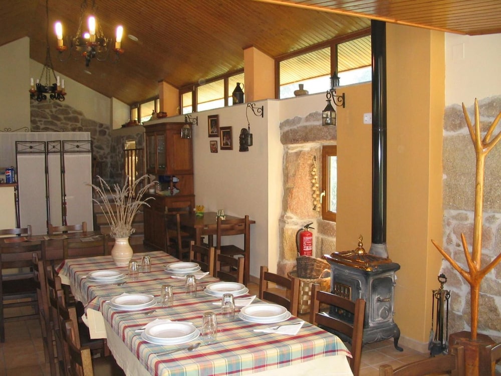 Albergue O Coto - Hostel photo 4