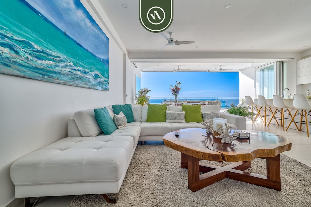 1BR Condo Near to Beach