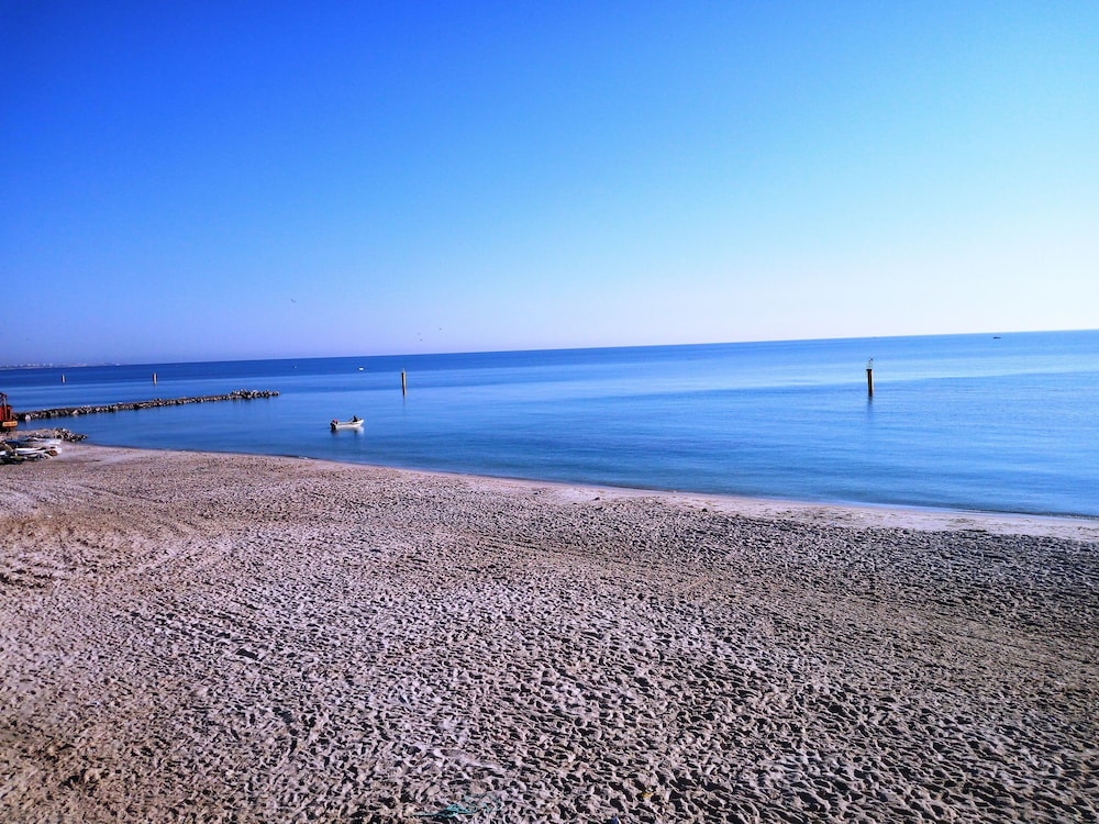 Partie de pittoresque maison en bord de mer