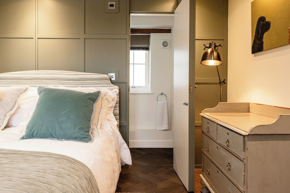 Stunning 6 BB Cottage & Annexe