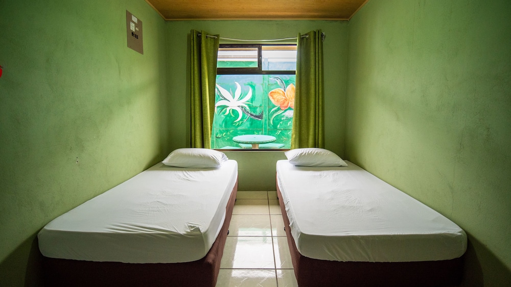 Hostel Cattleya