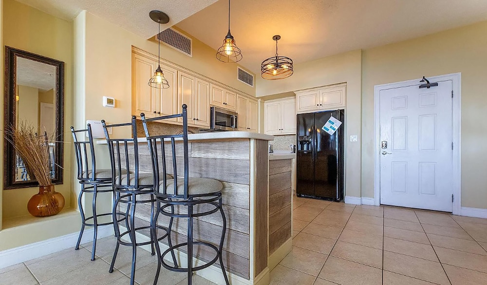 Gulf Crest 2105b