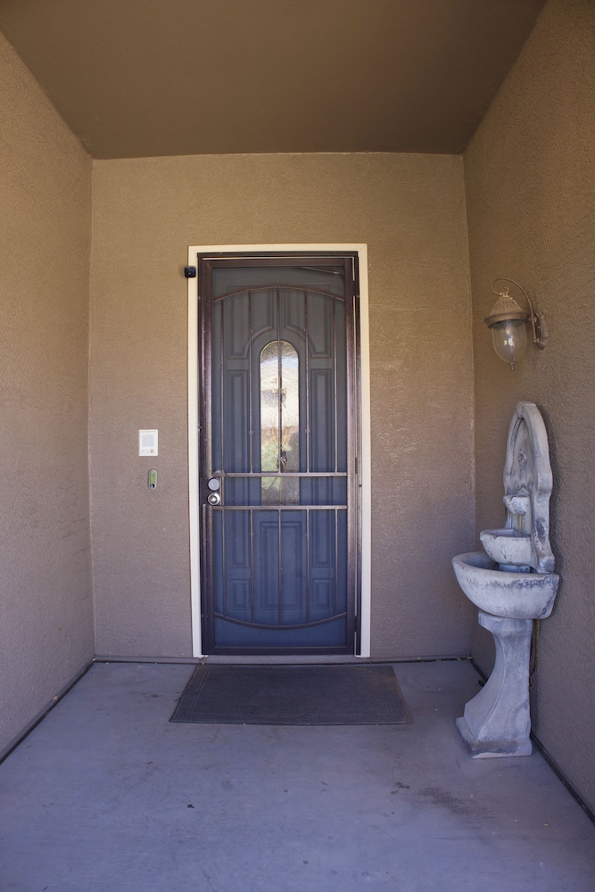 AZ- 4123 S Adelle