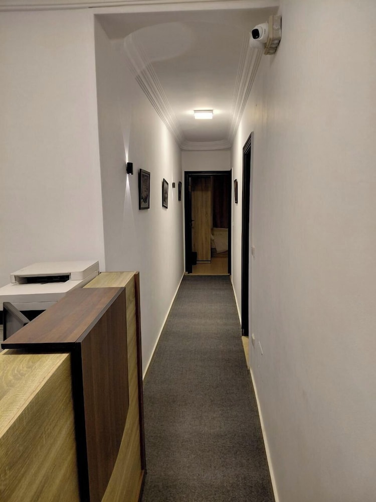 Pearl pyramids Inn