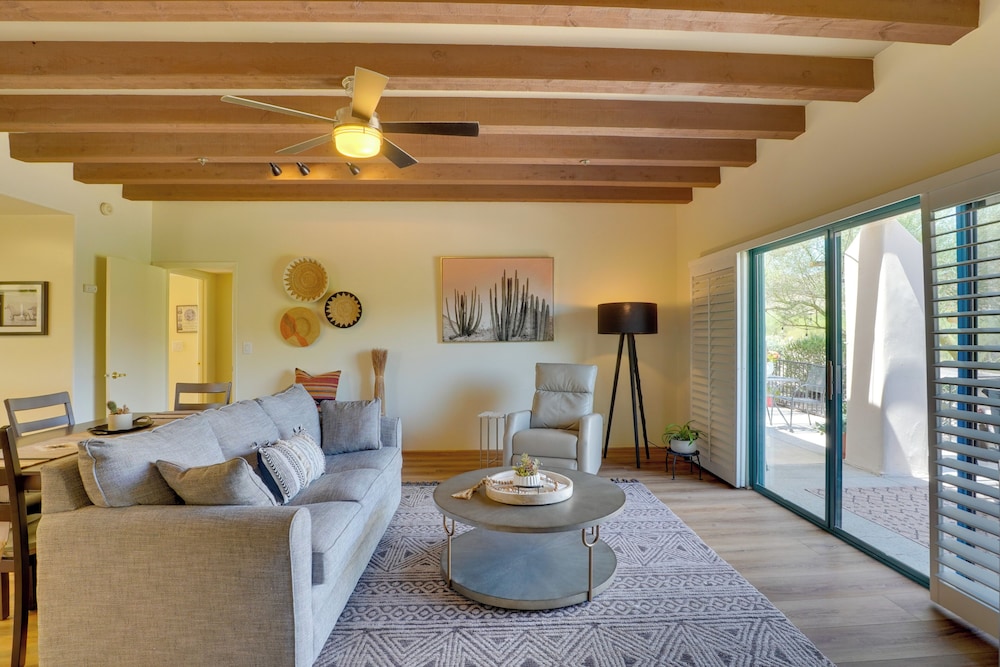 Amazing Desert Views! Tucson Casita on Golf Course