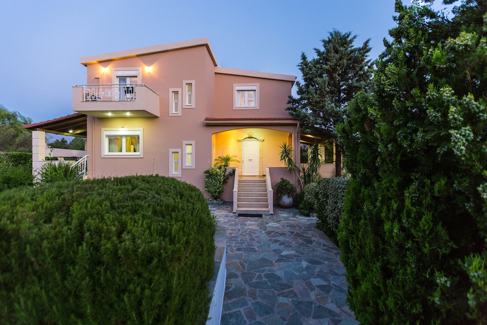 Villa Aurora