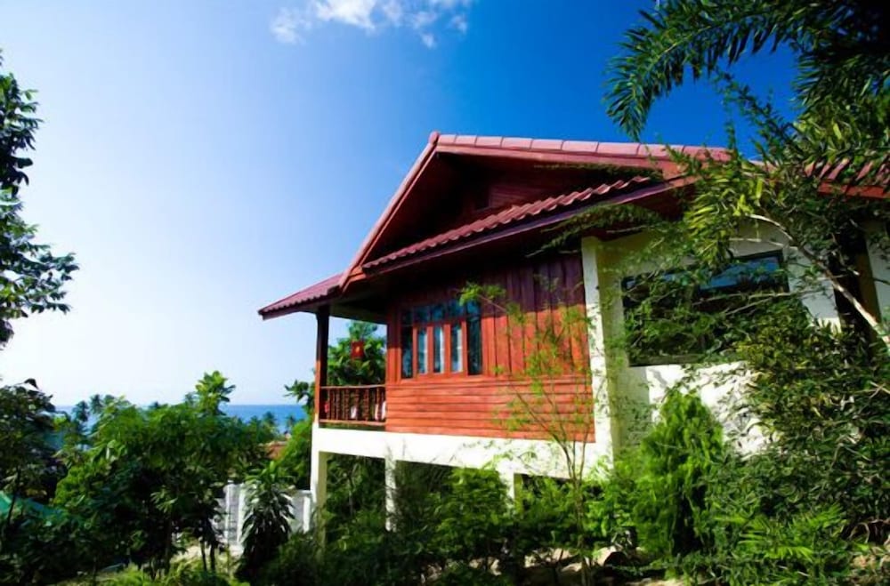 Haad Yao Resort