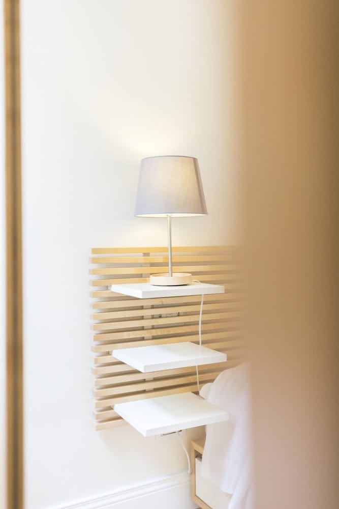 Gonfalone Residence Viola