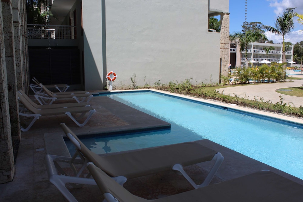 Emotions by Hodelpa - Juan Dolio - All inclusive