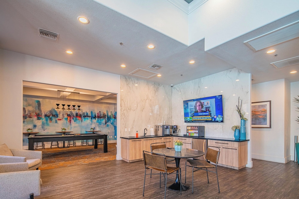 ROVE LIVING/KB - Zone