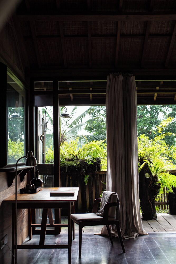 Rumah Hujan