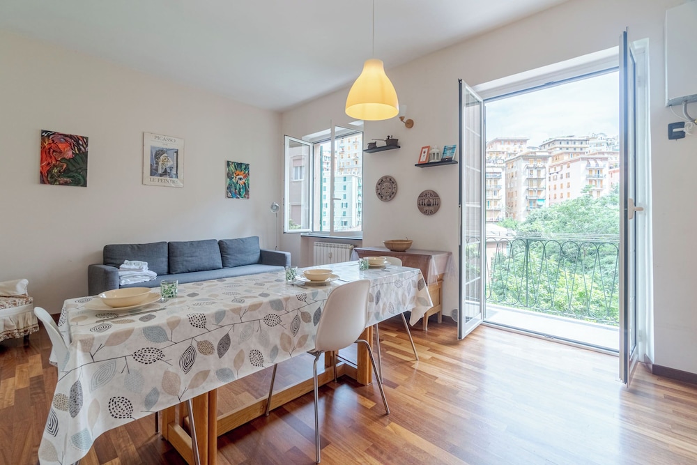 Genova Oregina Cozy Apartment - W/ Balcony