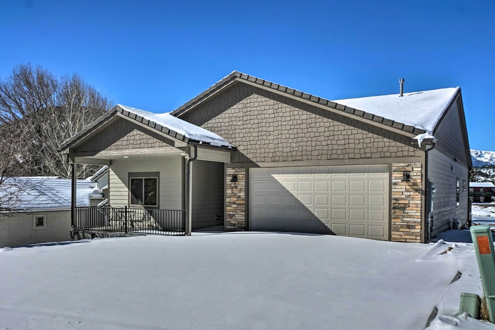 Estes Park House w/ Mtn Views - STR License 3154 - Property Image 3