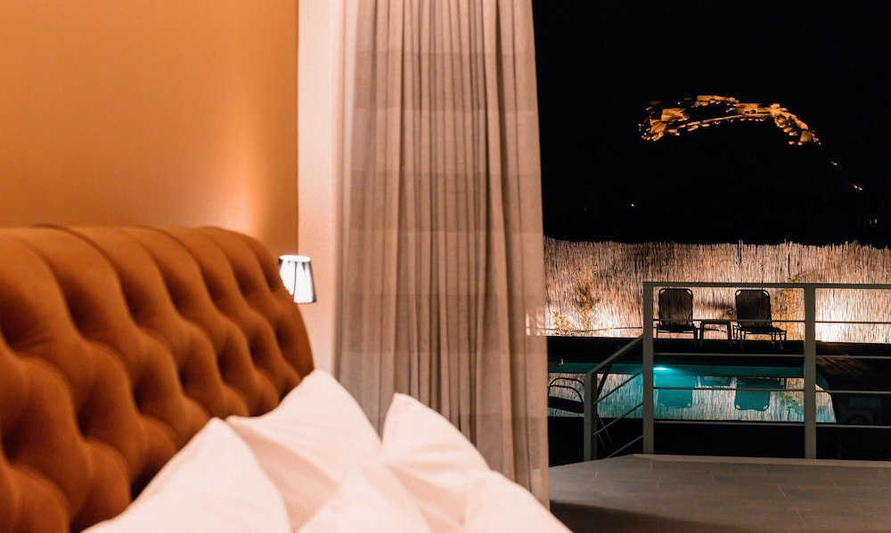 Palacio Del Sol Luxury Apartments - Property Image 33