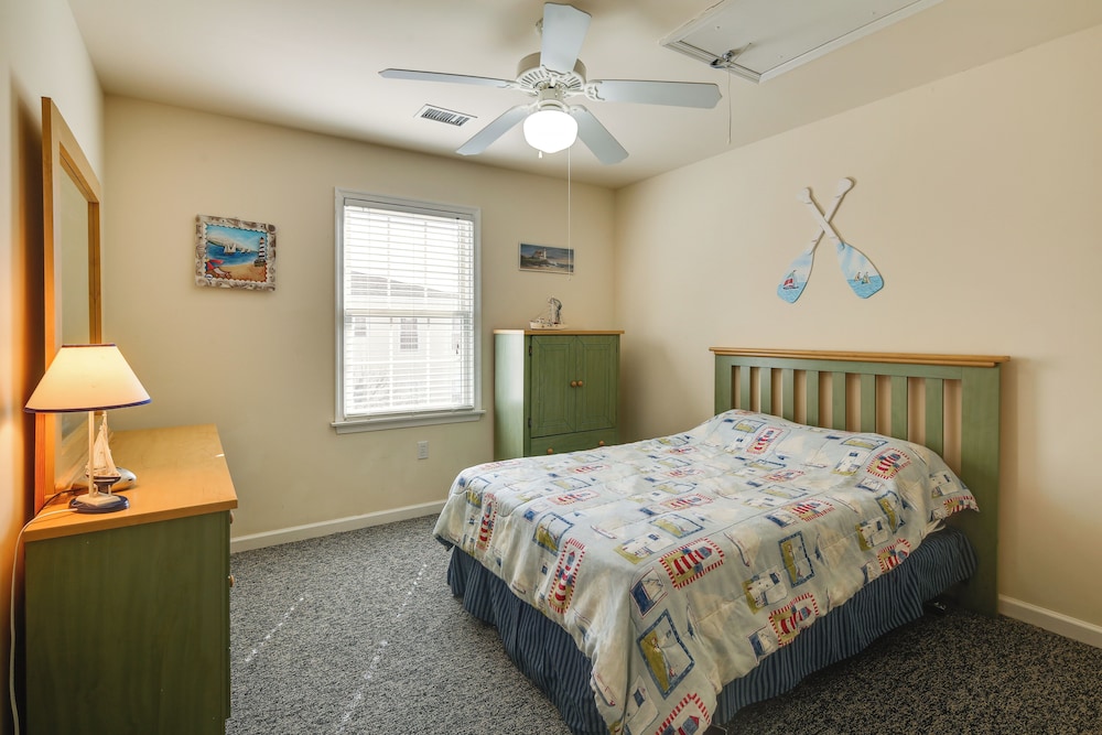 Half-mi to Wildwood Boardwalk: Family-friendly Apt