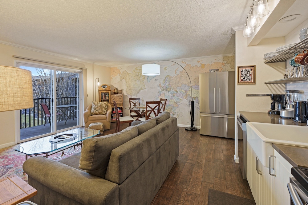 1565 Nw Wall St 144/145 1 Bedroom Condo