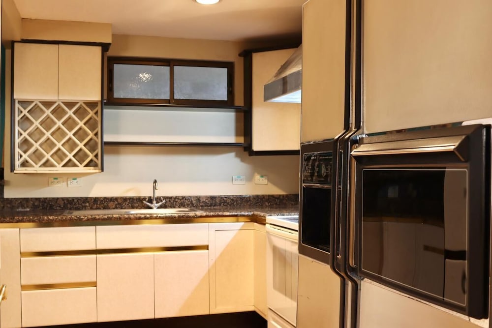 Hotel La Amistad - Property Image 7