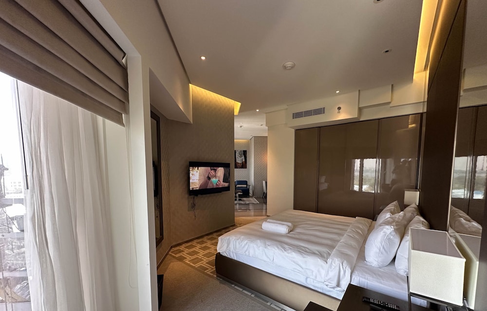 Manzil-Lux 1BR Apt near top attractions