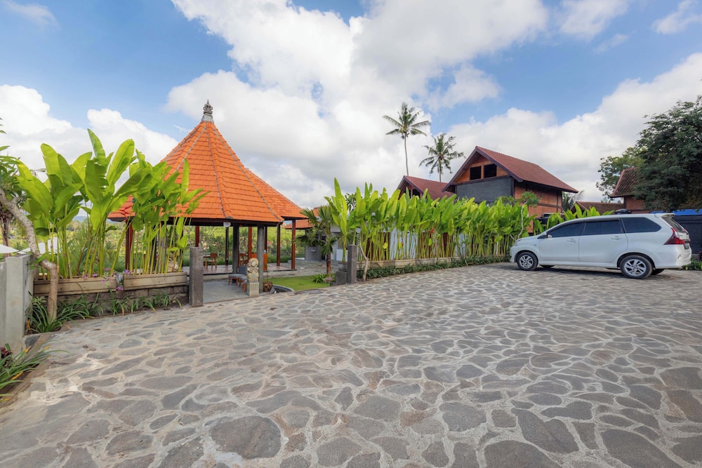 Tumbu Retreat