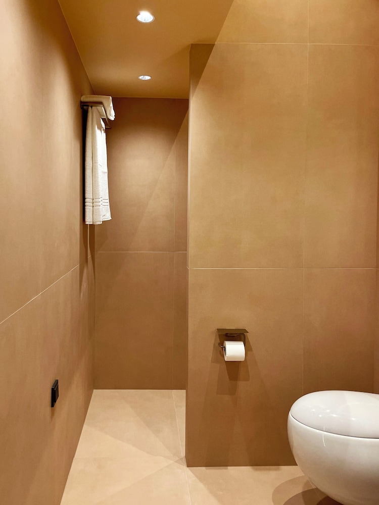 Eze Beach Residence