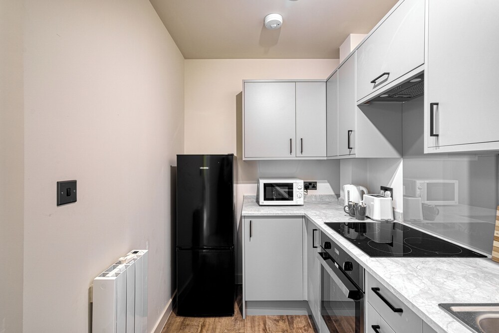 Renaissance House Apartments