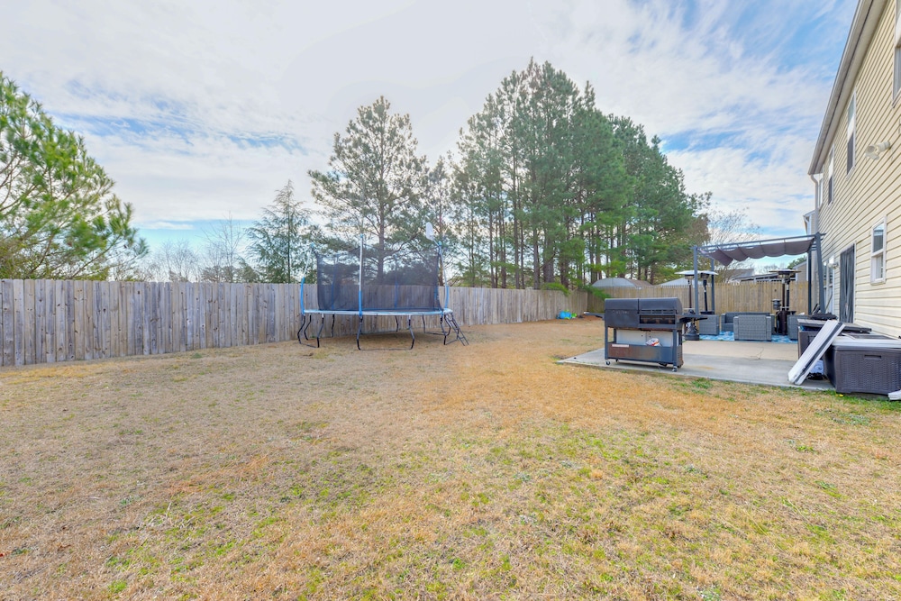 8 Mi to Dtwn: Raleigh Family Home w/ Yard