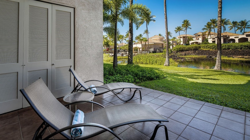 Spacious Hawaiian Unit w/ Lagoon View - AC & Wifi - Vrkcv