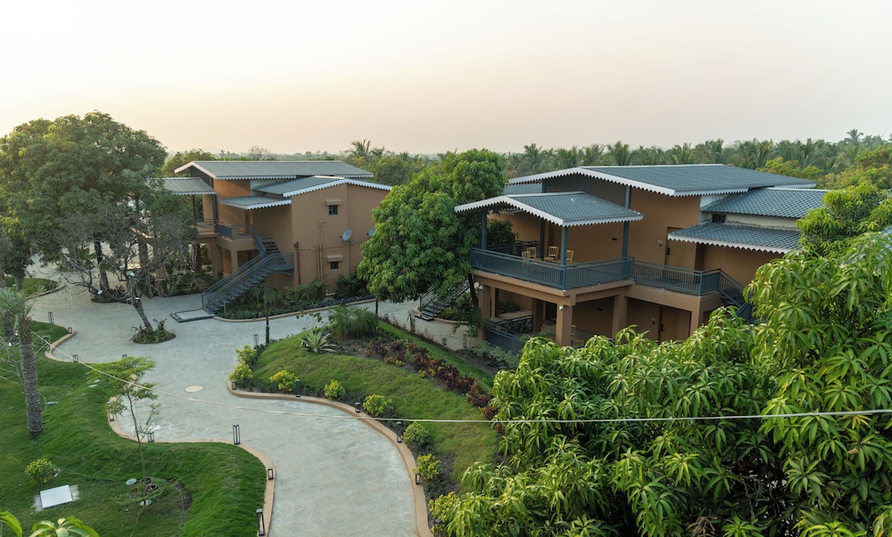 Madhuvan Resort