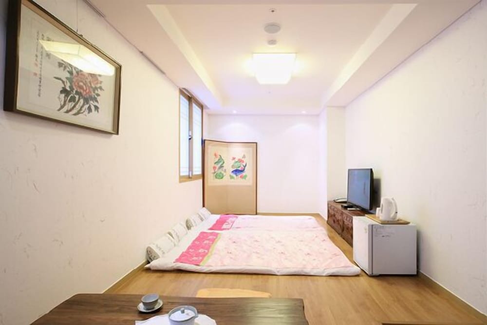Dream House 13