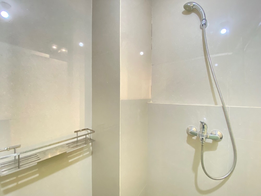 Luxurious 1Br Apartment At Landmark Residence Bandung