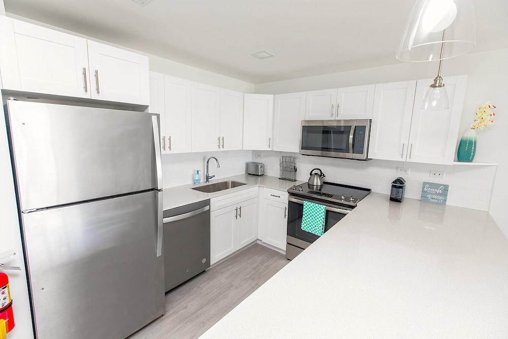 Cayman Luxury Rentals at Sunset Cove