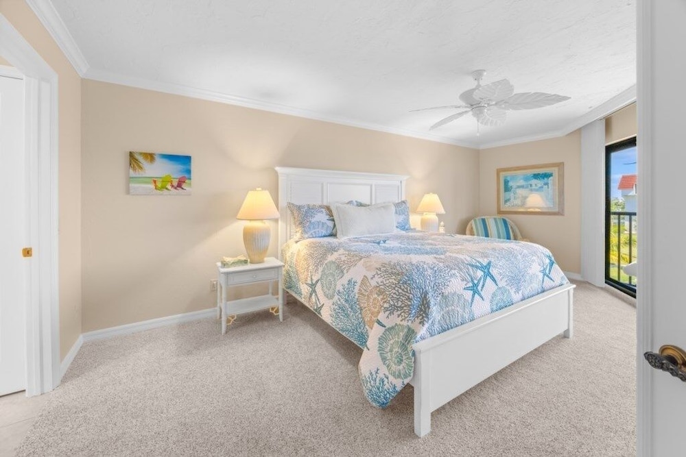 Pointe Santo B32 2 Bedroom Condo