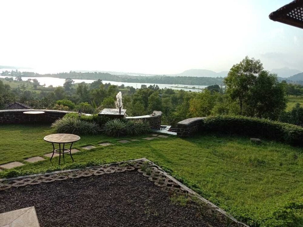 Jayshin Lake Vaitarna Resorts