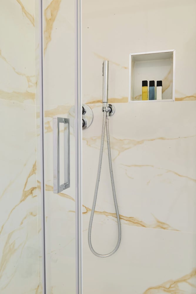 florence medali rooms